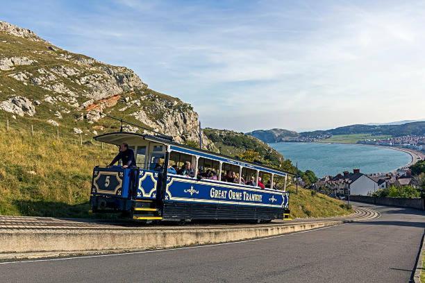 Bodlondeb Castle Bed & Breakfast { Central Llandudno} Екстер'єр фото